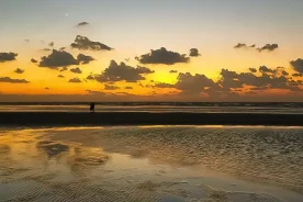 سواحل میناب